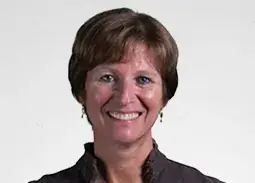 Interview with Debbie Hauss: Building a Successful Customer Loyalty Program in Retail |